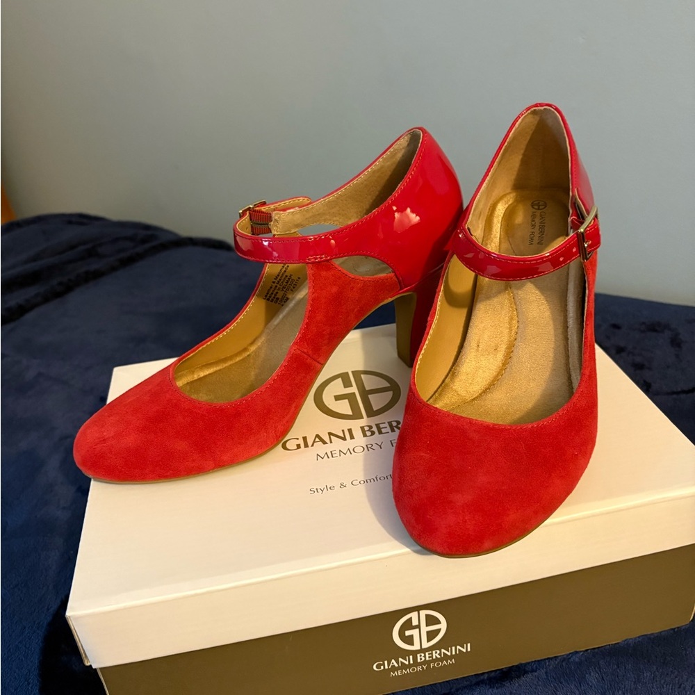 Giani Bernini Red Heeled Shoes